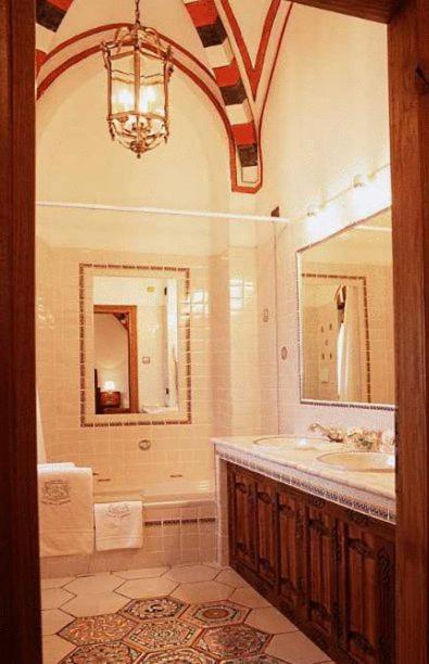 Hotel Castello Di Pavone Pavone Canavese Zimmer foto
